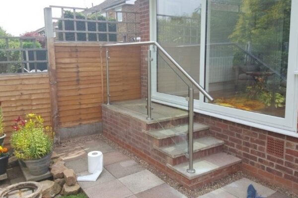 Glass-balustrading-04 Glass-balustrading-04